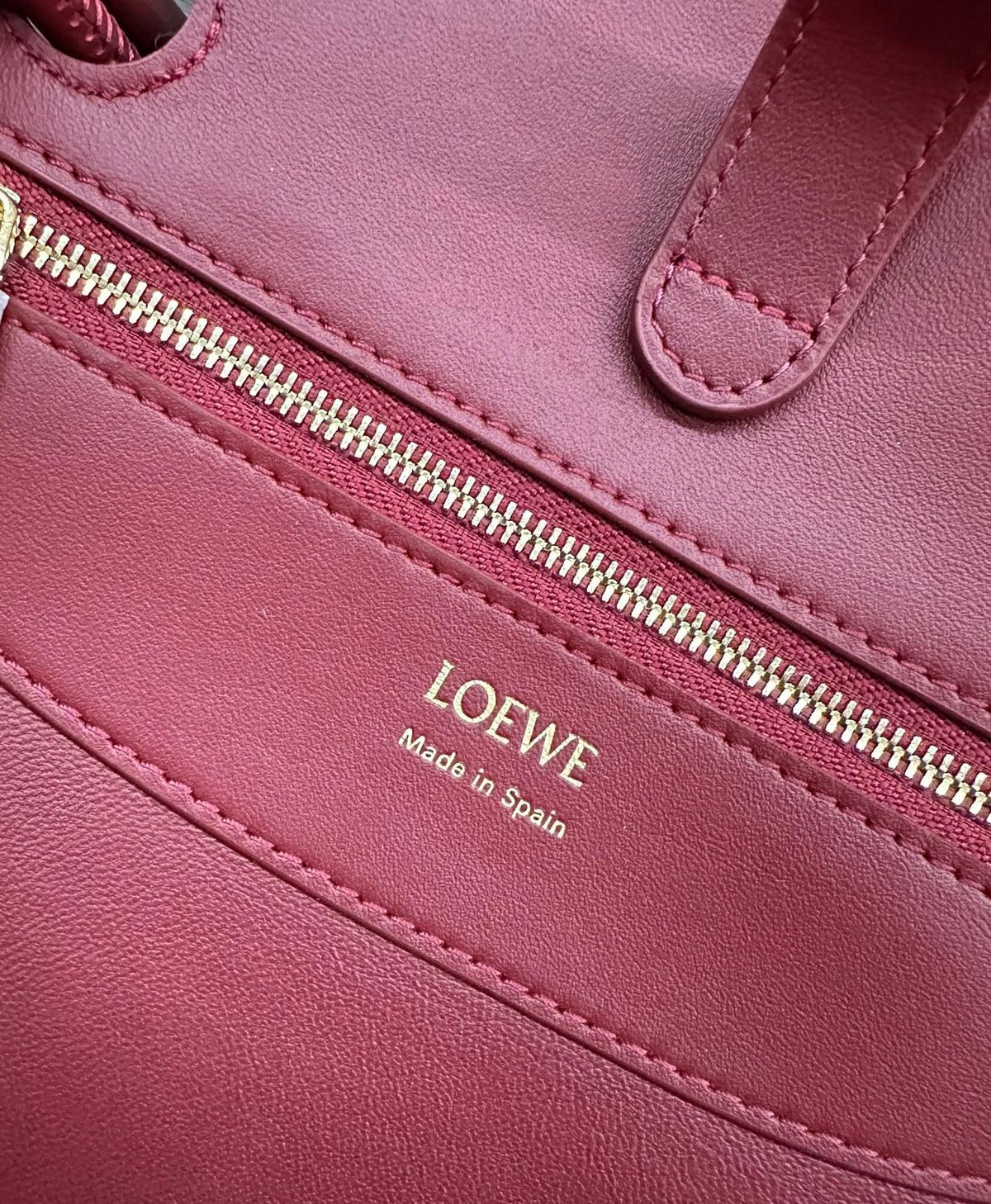 LOEWE 25S MEDIUM MADRID BAG 23 IN CHERRY RED CALFSKIN GOLD HARDWARE