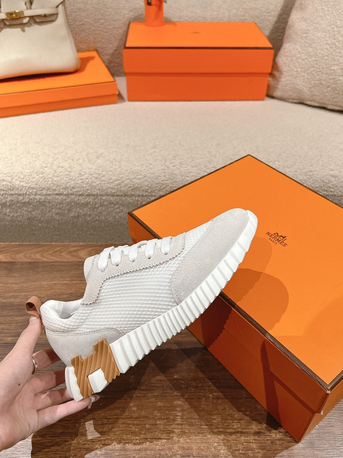 HERMES MAINLAND SNEAKER IN PALE GRAY SUEDE AND WHITE BREATHABLE MESH FABRIC