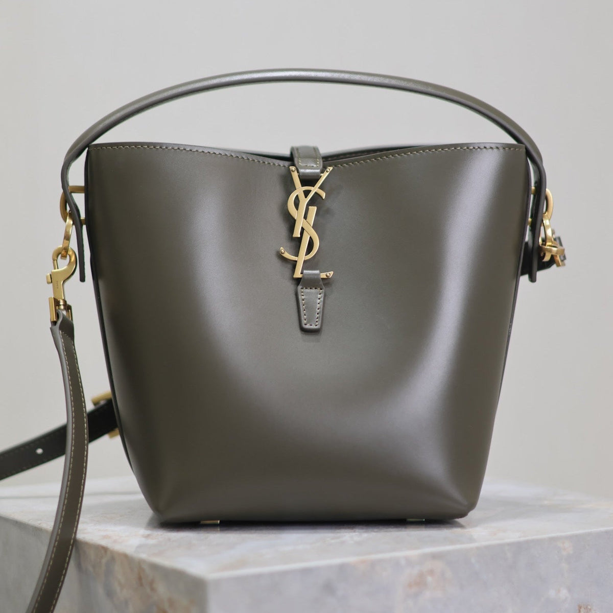 YSL 25S LE 37 MINI 20 IN DARK OLIVE CALFSKIN GOLD HARDWARE